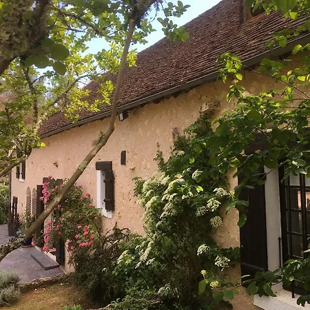 Les Taloches Bed & Breakfast