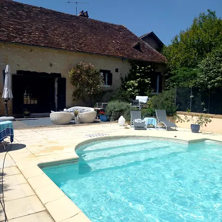 Les Taloches Panzió 4*