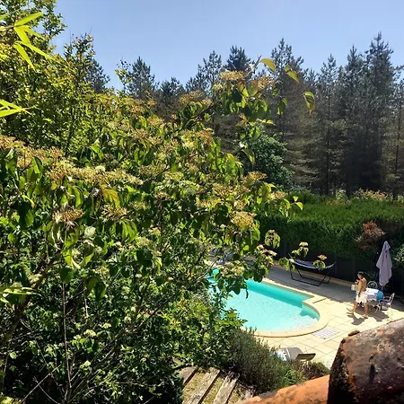 Les Taloches Bed & Breakfast Tourtoirac